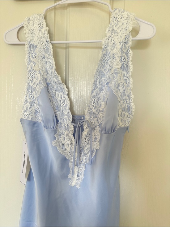 Princess Polly Dresses & Skirts - Princess Polly Baby Blue Satin Mini Dress with White Lace Trim